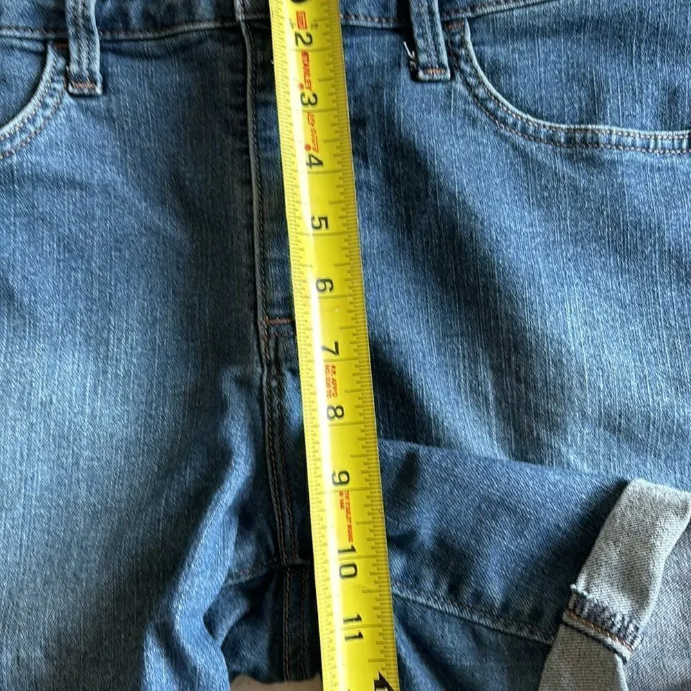 Vintage riders by Lee mid rise 5” inseam Jean shorts women’s‎ size 10